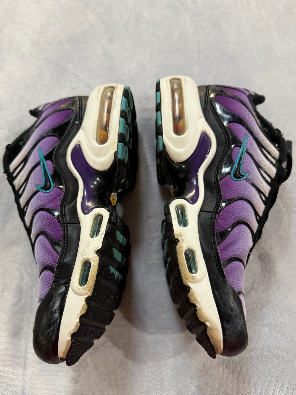 Nike Air Tuned Plus Gradient Purple/White Sneakers - Picture 5 of 11